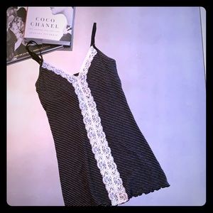 Sexy Guess Lace Top ✨